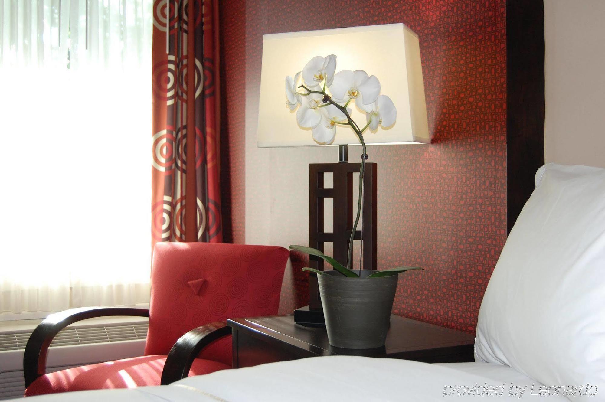 The Lloyd Stamford, Tapestry Collection By Hilton Hotel Luaran gambar